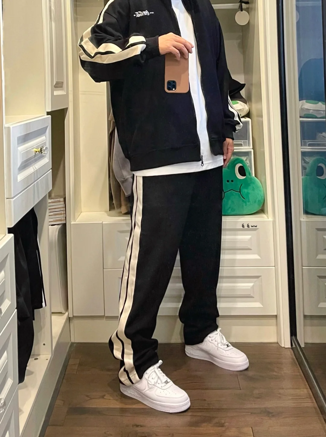 运动套装｜小白鞋穿搭