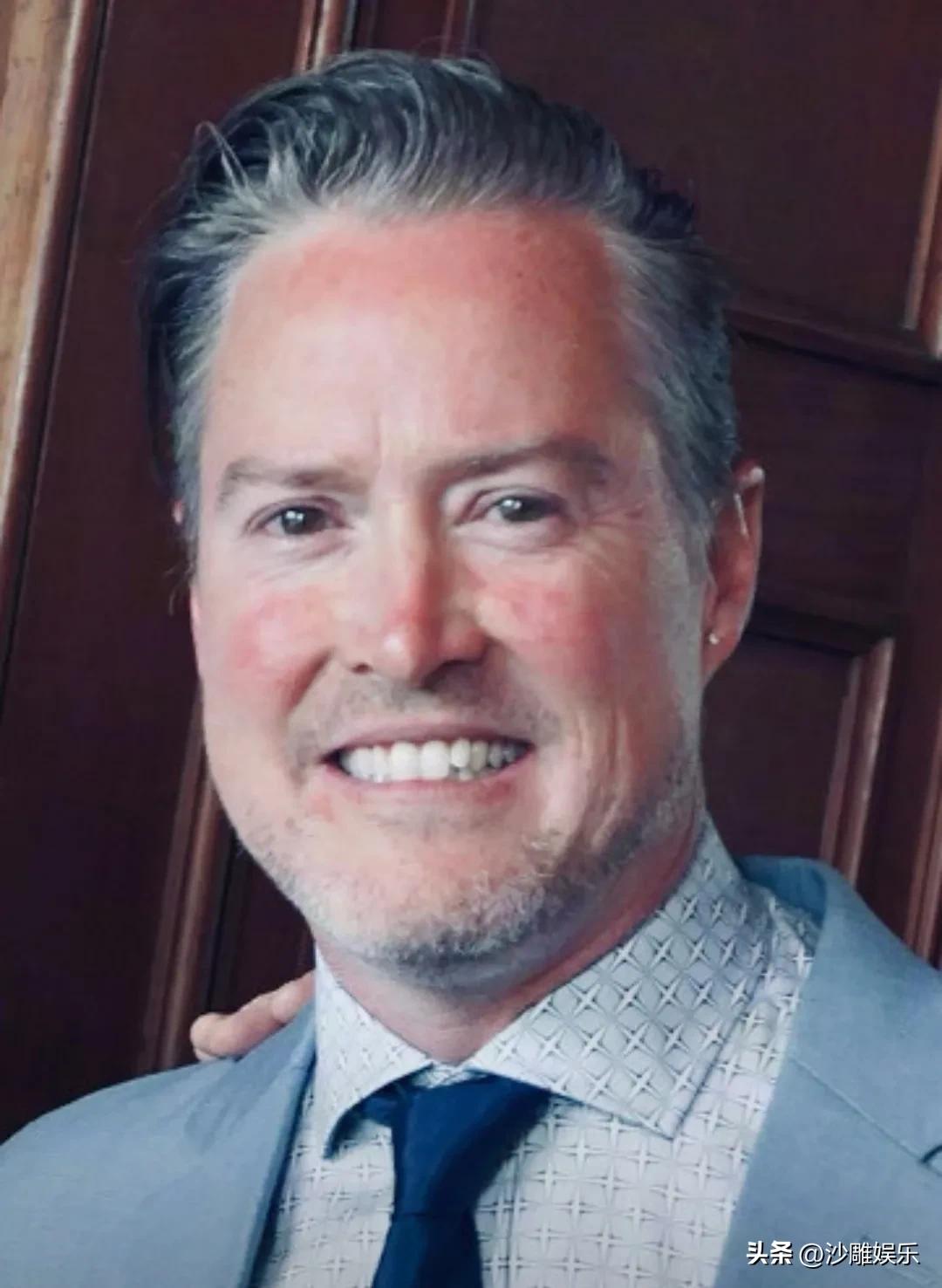 葛斯齐，又爆大瓜！


3月28日，就在大家以为娱乐圈又要平淡收场时，知名娱记葛