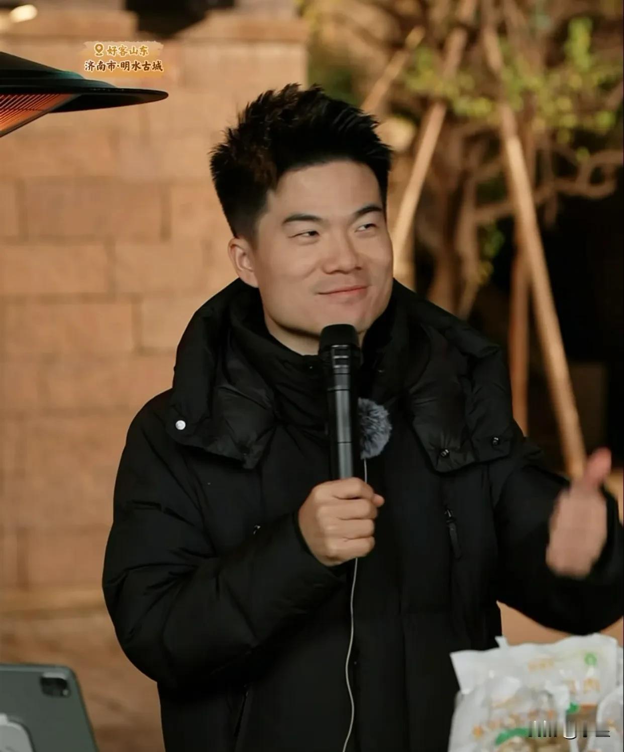 与辉同行山东行首日，销售数据实在亮眼
全天销售额：8050万，董宇辉时段：570