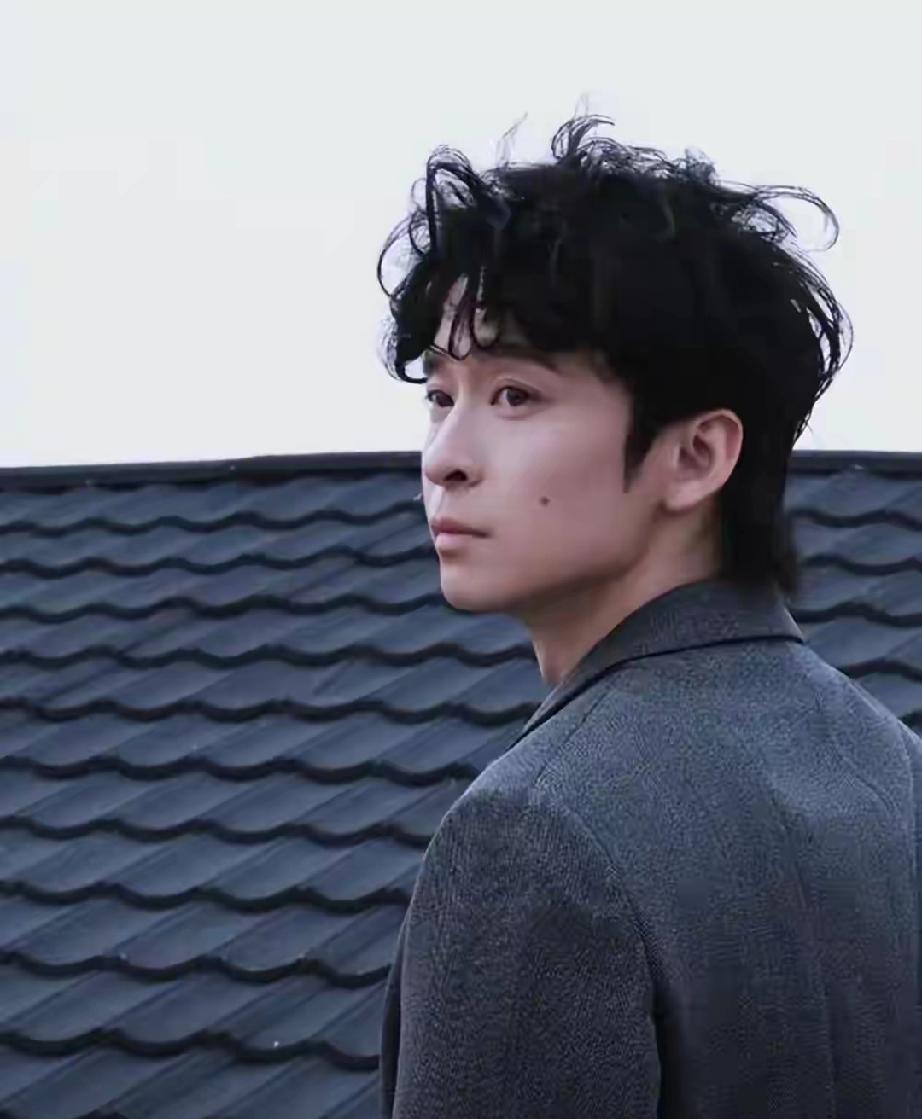 董子健7年磨一剑的《我的朋友安德烈》，上映5天票房才900万，本以为是场“血亏局