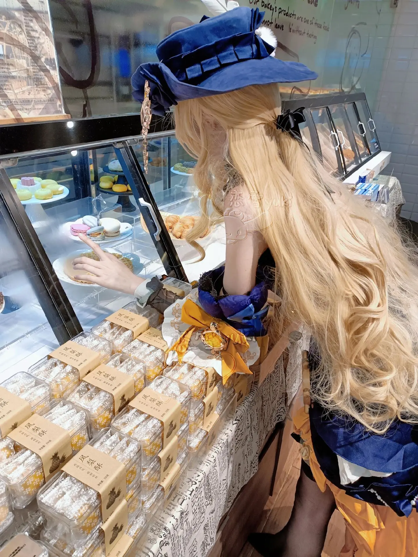 糖，蛋，杏仁，我都带好了。娜维娅的专属料理是马卡龙，可以让队伍中攀爬冲...