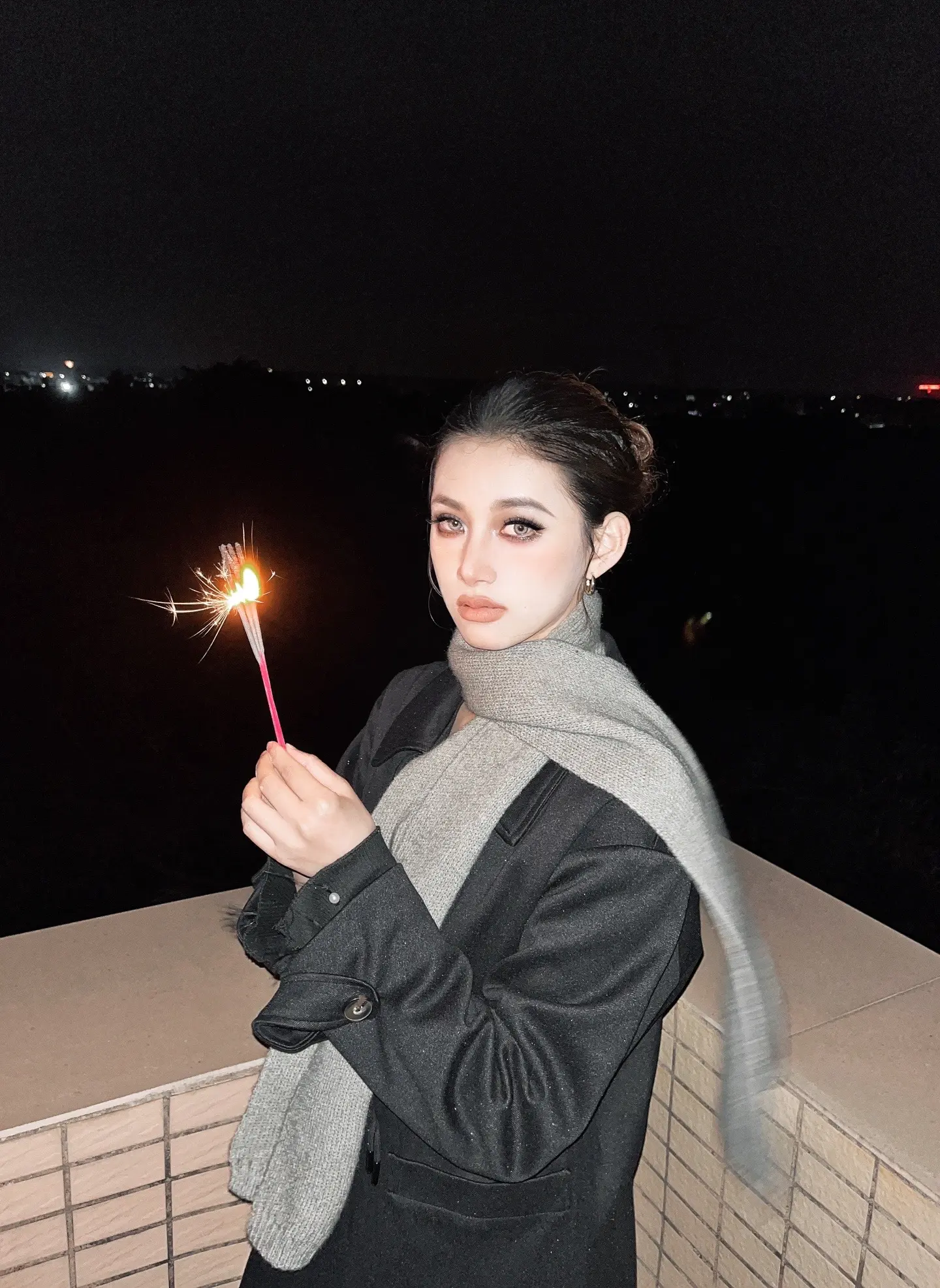 “30岁还未婚的小姨 将扛下所有战火”
