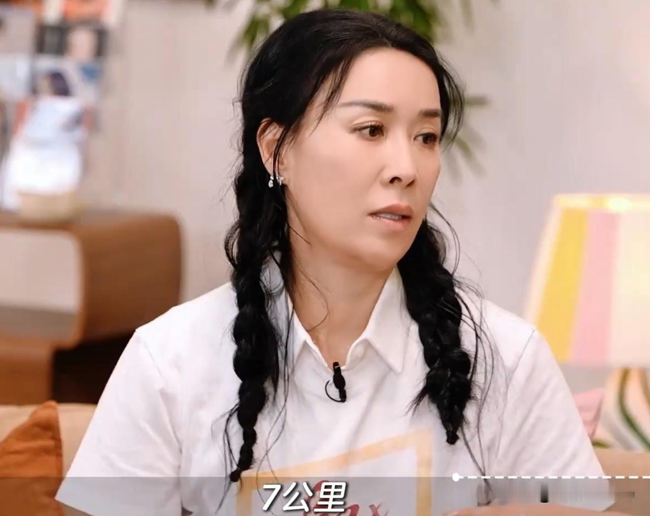 拼了！58岁那英每天跑7公里：“一三五普拉提，二四六撸铁，我还喜欢跑步！”

最