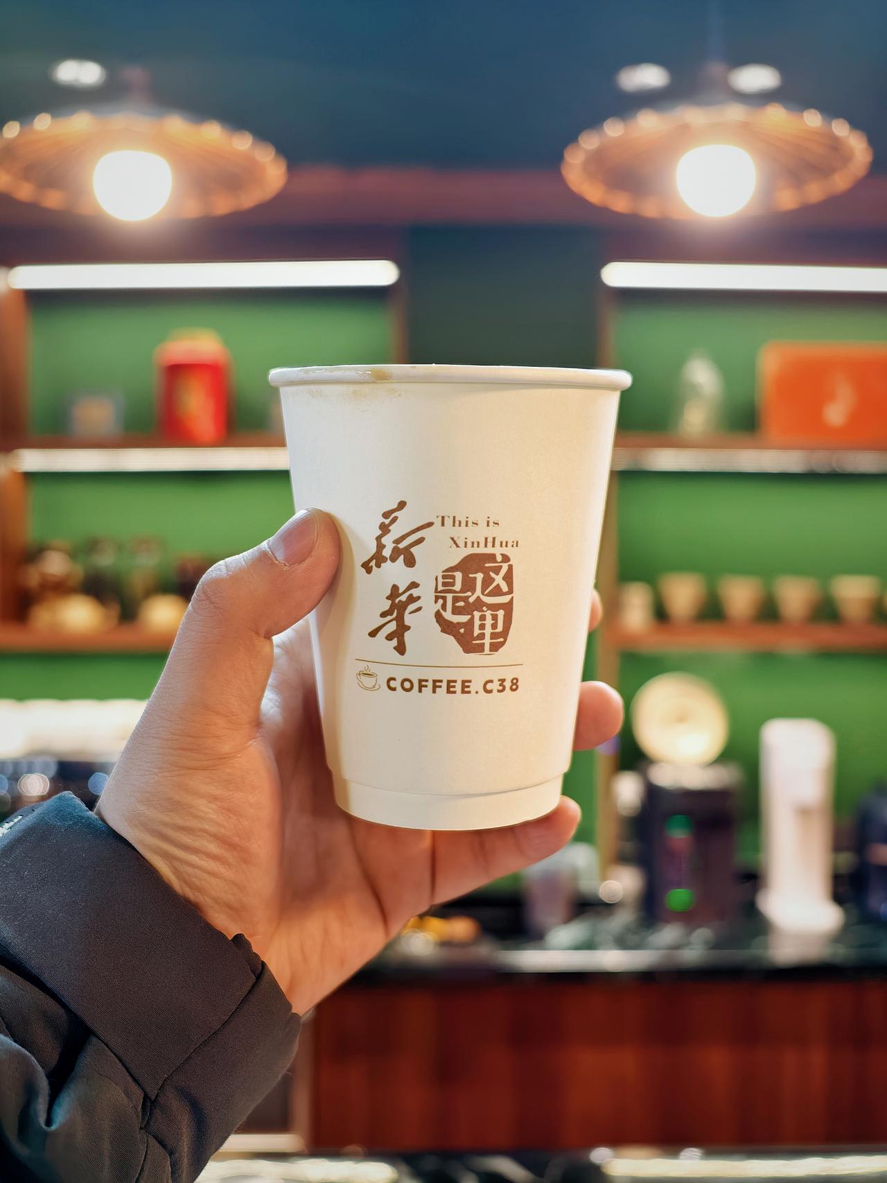 很荣幸受邀参加“吉林文脉”读者见面会📚在这个雪花纷飞的季节，与文化领域作家、高