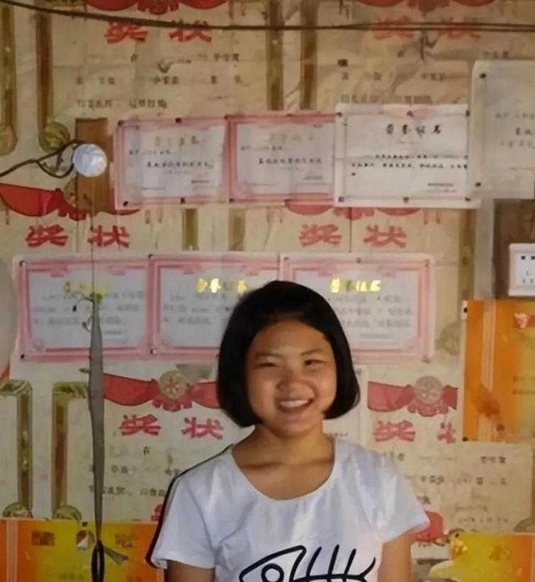 1988年，安徽一对夫妻生下女儿后不想要，想起村里有对光棍兄弟，竟连夜把女儿抱了