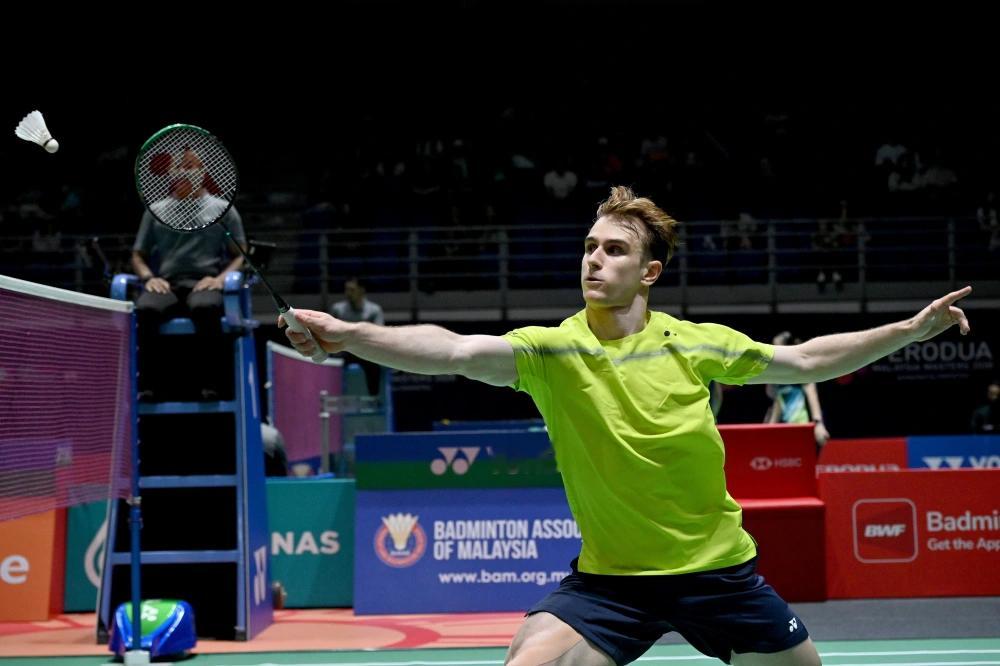 拉尼尔🇫🇷 21-8、21-17 🇩🇰安东森次轮：拉尼尔🇫🇷 vs 