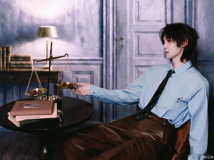 汪铎推荐王鹤棣上周五晚高疯汪铎眼光太毒，棣棣和周五晚高疯适配度拉满，王鹤棣的气场