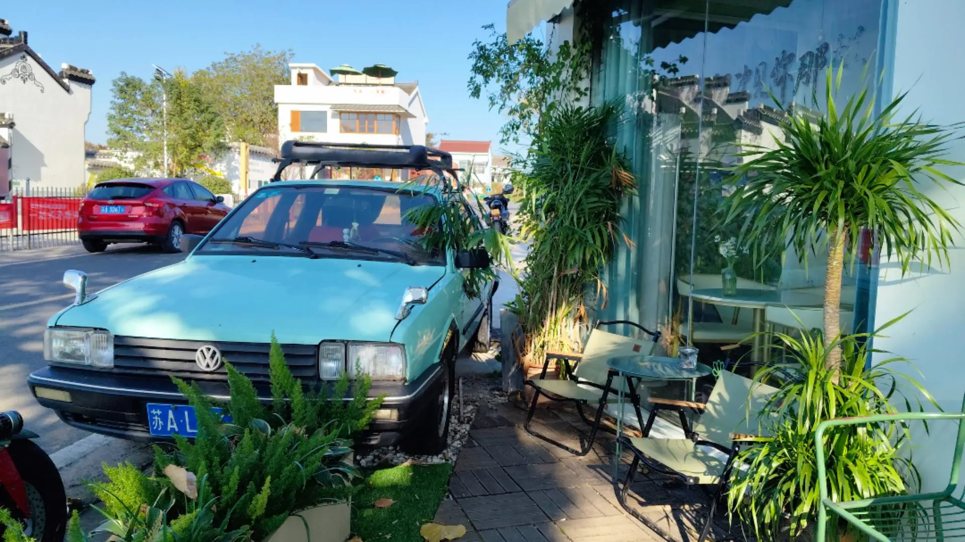 石臼湖边的咖啡店