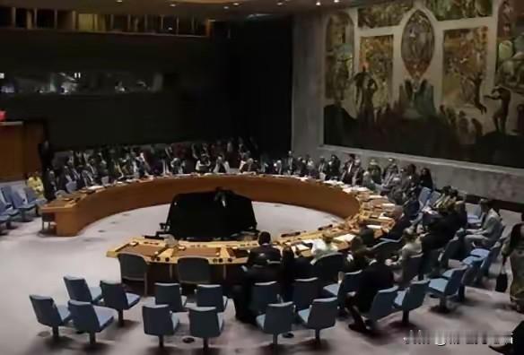 毫无底线！美国公然拒签俄伊参会代表，亲手撕碎联合国宪章尊严
 
近日国际舆论哗然