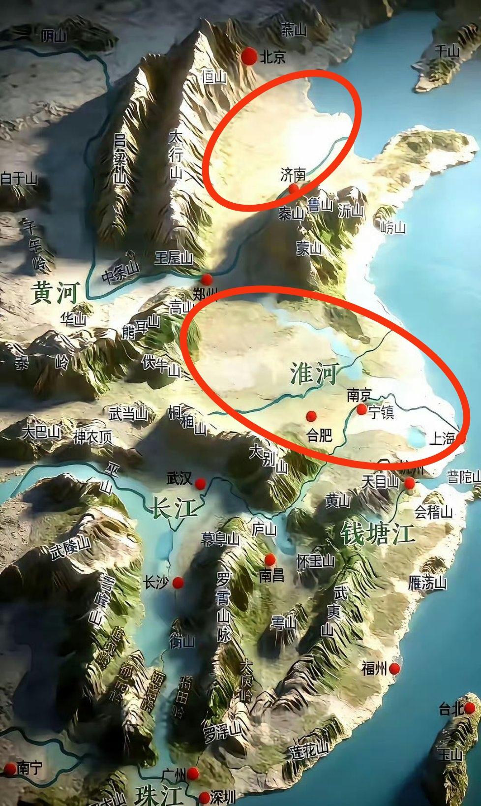 这应该是中国最大的两个平原吧？
火车一进入这两个区域，
透过车窗外真是一望无际地