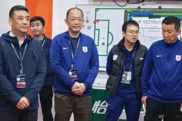 泰山俱乐部俱乐部高层实在是太伟大了，注意！！关于莱昂纳多和孙国文能否出场的问题，