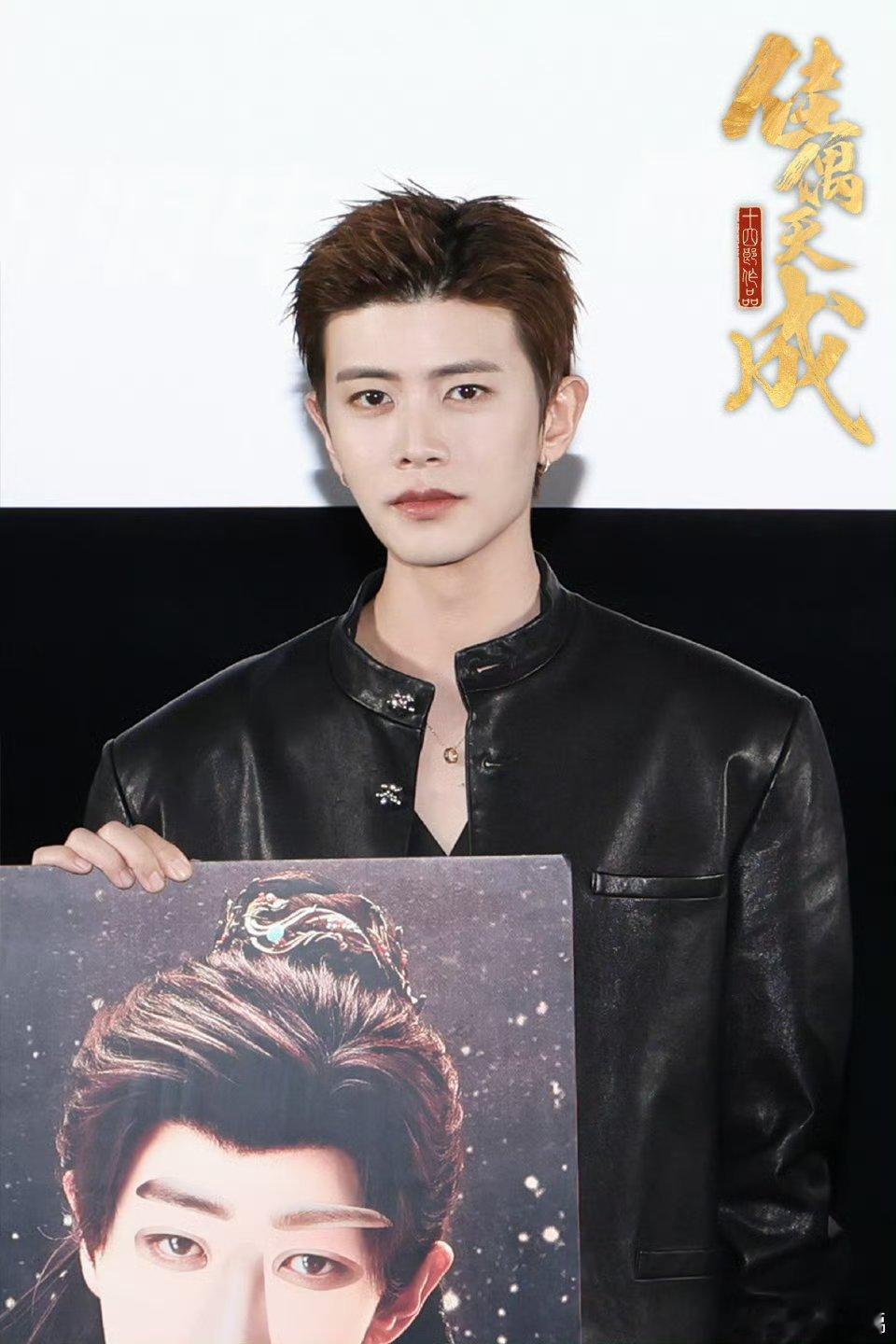 谭松韵任嘉伦 二搭比起二搭，我更沉迷陆千乔的反差萌！前一秒还是冷冽战鬼，下一秒尝