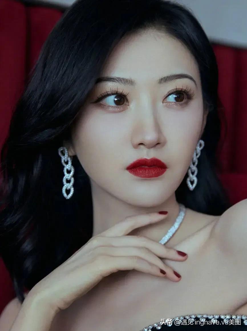 景甜张萌大美女气质好