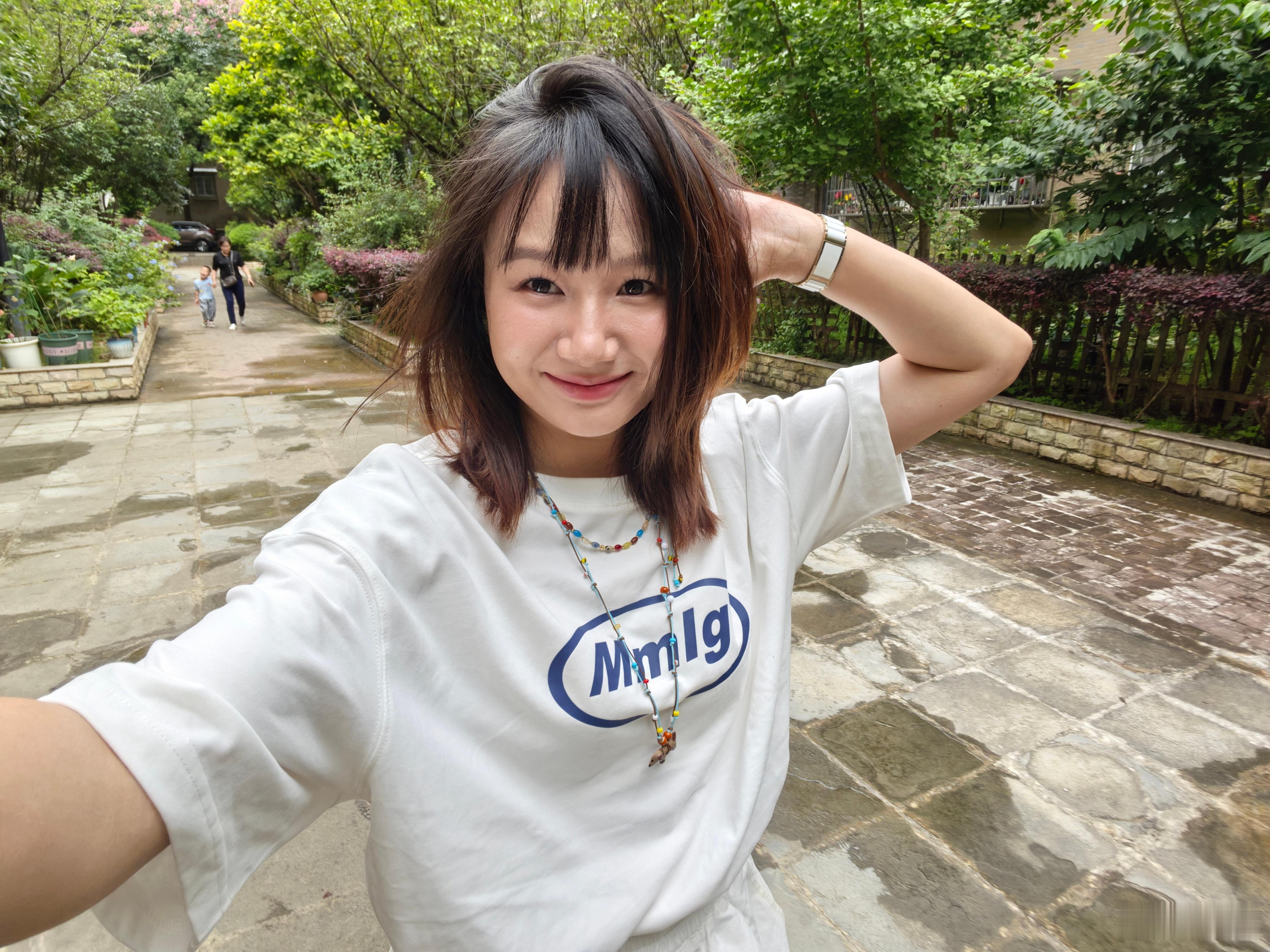 贵阳昨晚下了一晚上雨，早上起来真凉快啊，酥服酥服[憧憬] ​​​