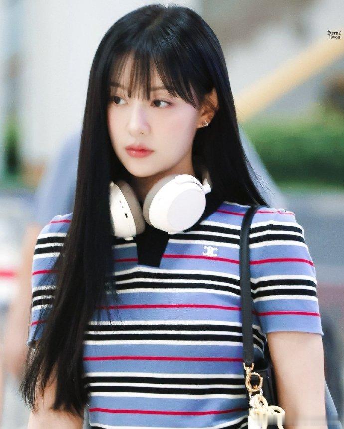 再次演绎刘Rachel的金智媛 再次演绎刘Rachel的金智媛，姐这状态维持的太