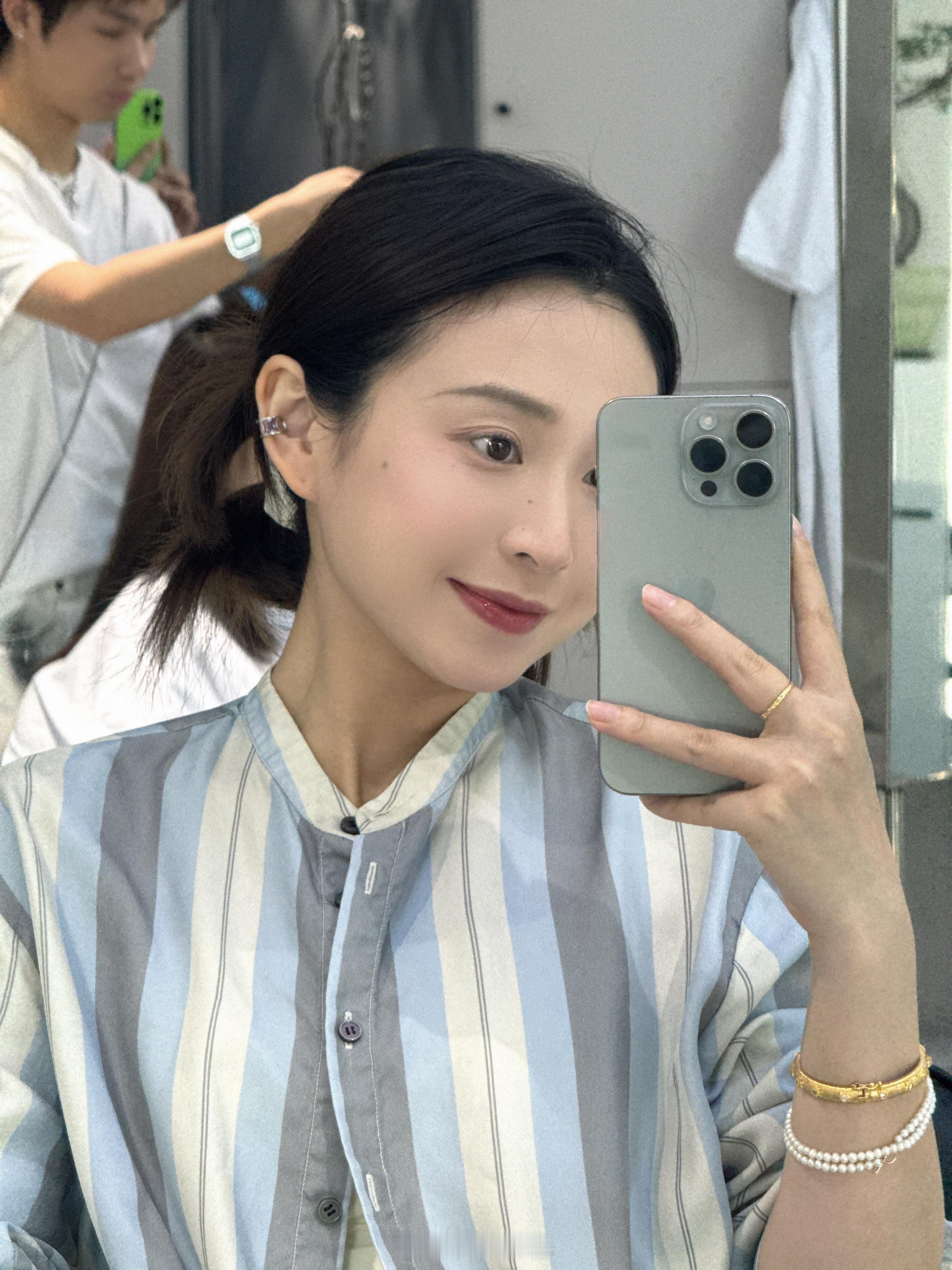 长头发剪了个锁骨发，咋样宝贝们？ ​​​