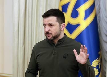 乌克兰总统泽连斯基表示，乌方需要欧洲提供持续财政支持以维持未来两至三年...