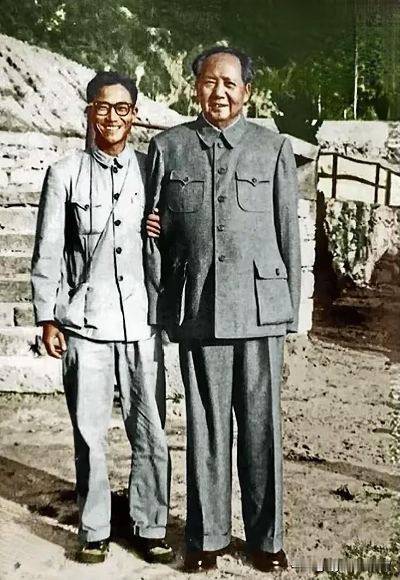 红色镜头
