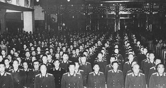 1955年，新中国第一次为军功卓著的我军将领授衔，授予了十大元帅、十大大将，以及
