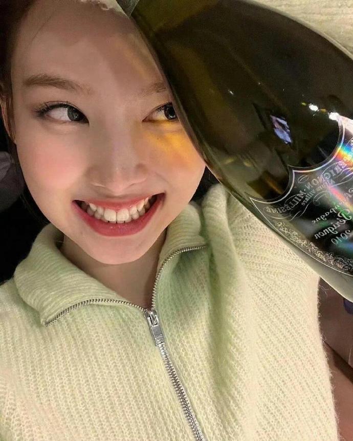 林娜琏📸 