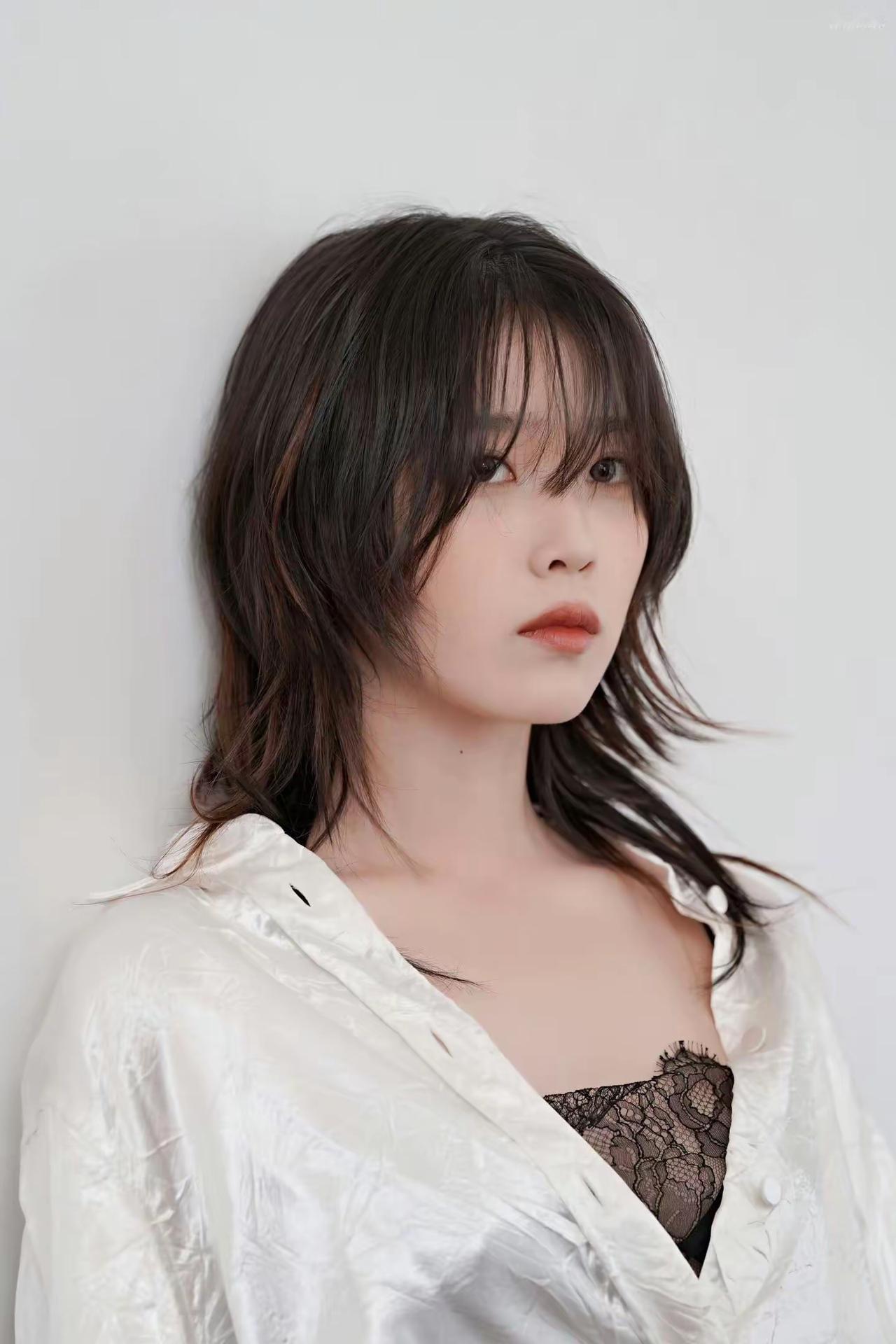 IU李知恩，很美李知恩