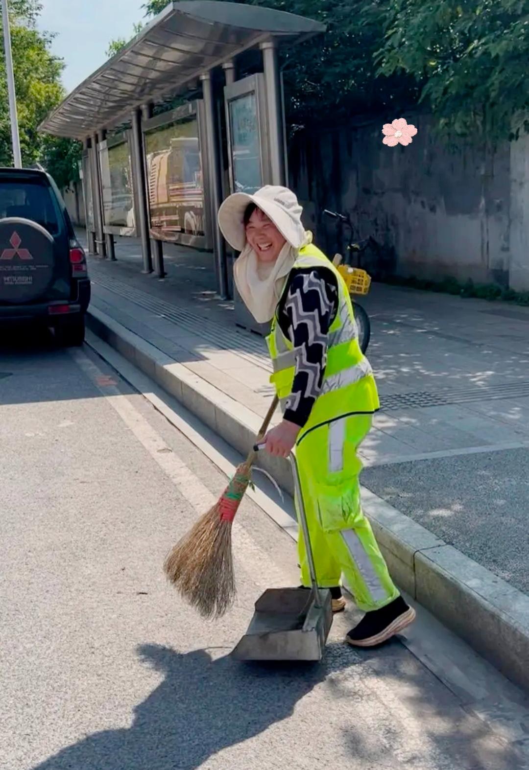 举手之劳换满满惊喜！长沙环卫阿姨的劳动节，太好哭了

4月29日，长沙一段暖心视