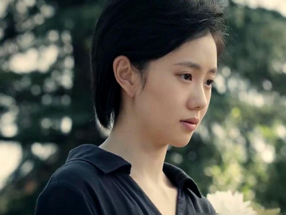 《主角》作者刘红兵因为感情问题仓皇下线，就是为了给刘四团腾位。

刘四团接手后，