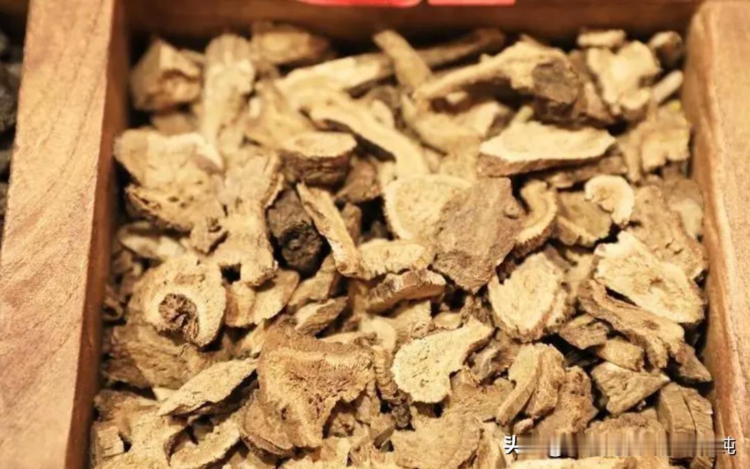 一个抗癌良方，缓解痛苦、调理机能，用于多种癌症
大家好，我是中医刘博纯
癌症是一