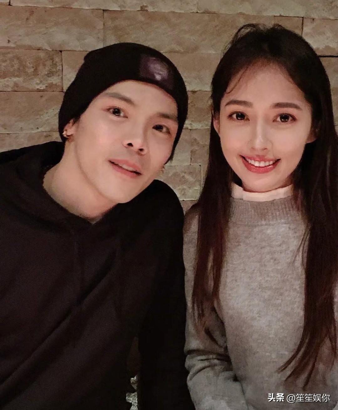看完向佐访谈真的对郭碧婷改观了，她看着温婉柔弱，骨子里却满是侠气。向佐电影扑街后