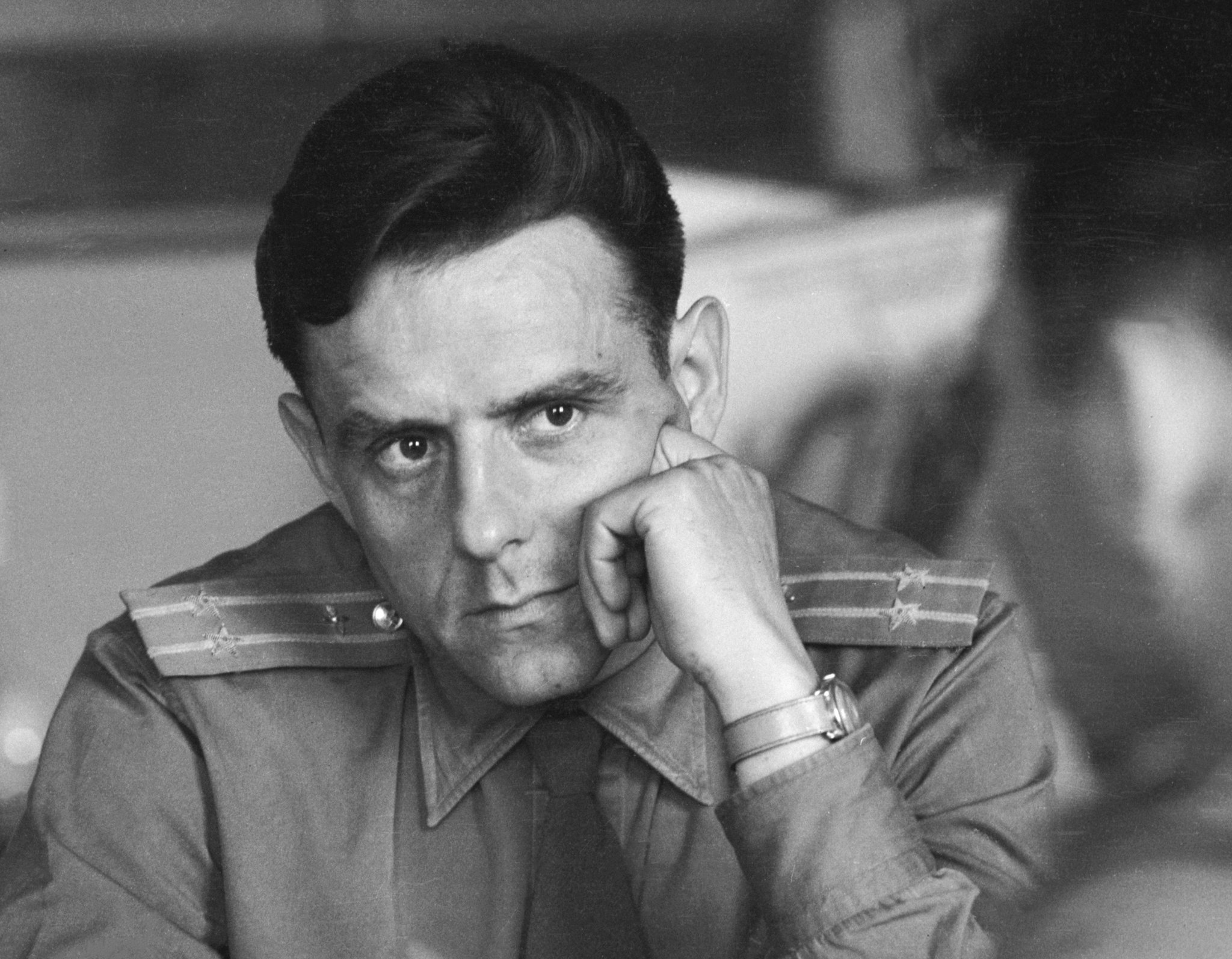 弗拉基米尔·科马罗夫（Владимир Михайлович Комаров，1