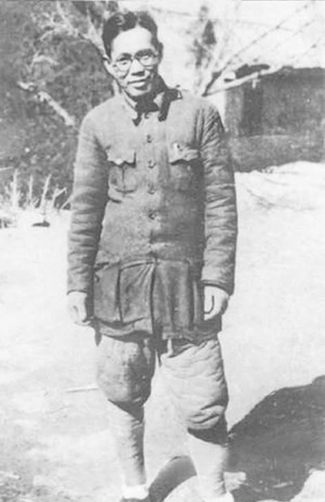 解放战争中被俘最高将领，遭敌军捆绑巨石沉江，临终时呐喊的五个字是什么？
 
这位