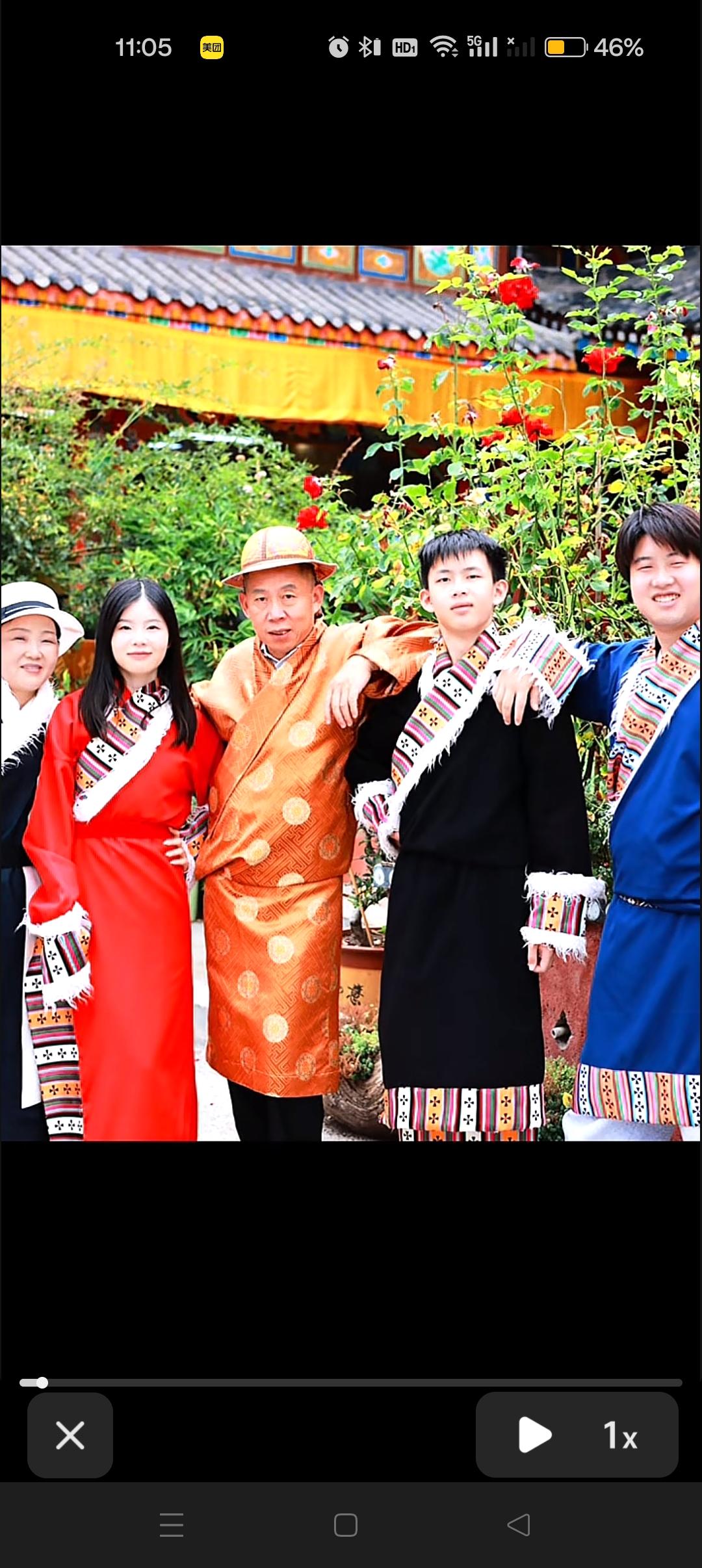 孙海洋说：扎西德勒！这趟旅行也收尾啦😍



拍照一家人都把我往C位推，可我哪