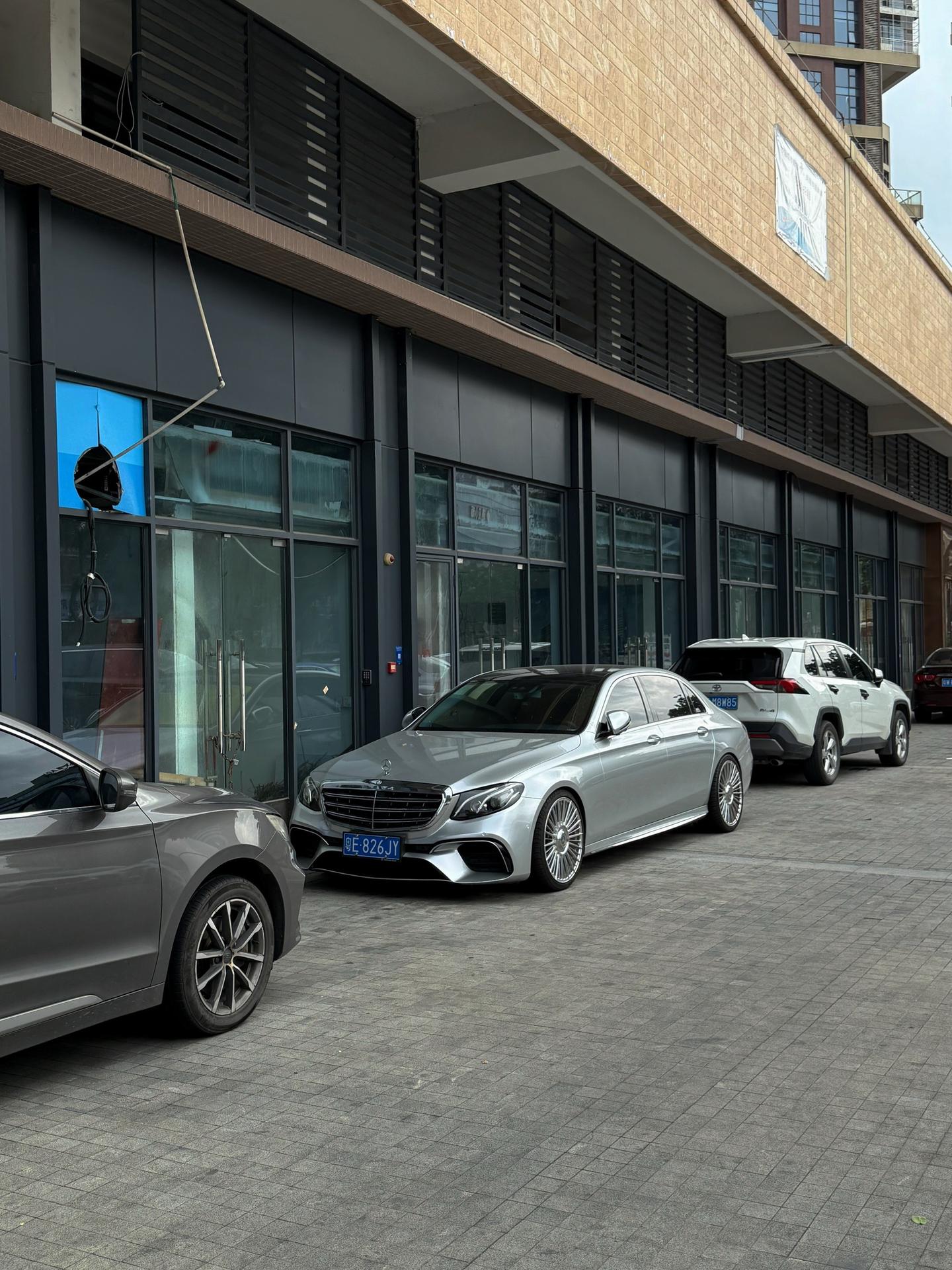 有很多东西是可以靠努力得来的