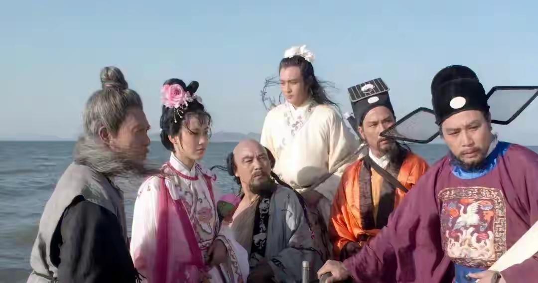 八十年代难以磨灭的回忆，《八仙过海》是多少人童年的陪伴呢？八几年上小学，学校组织