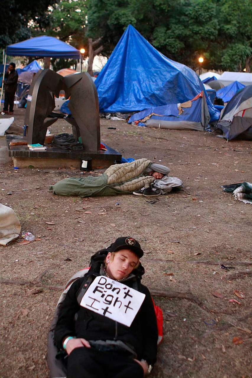 今天是委内瑞拉明天可能是任何国家按照土殖的话术，美国抓了马杜罗和他月薪三千住地下