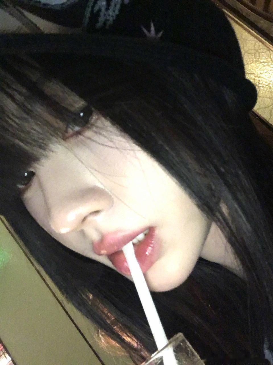 鞠婧祎千香 jjy鞠婧祎露芜衣 jjy鞠婧祎姜黎非你的存在 像星星一样闪耀ꉂ ･