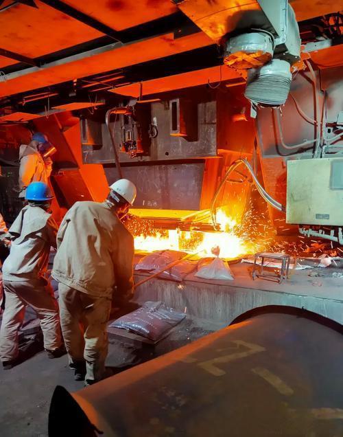 说说我自己的入行经历吧！

我是2001年参加高考的，发挥得不是很好，湖南理科综