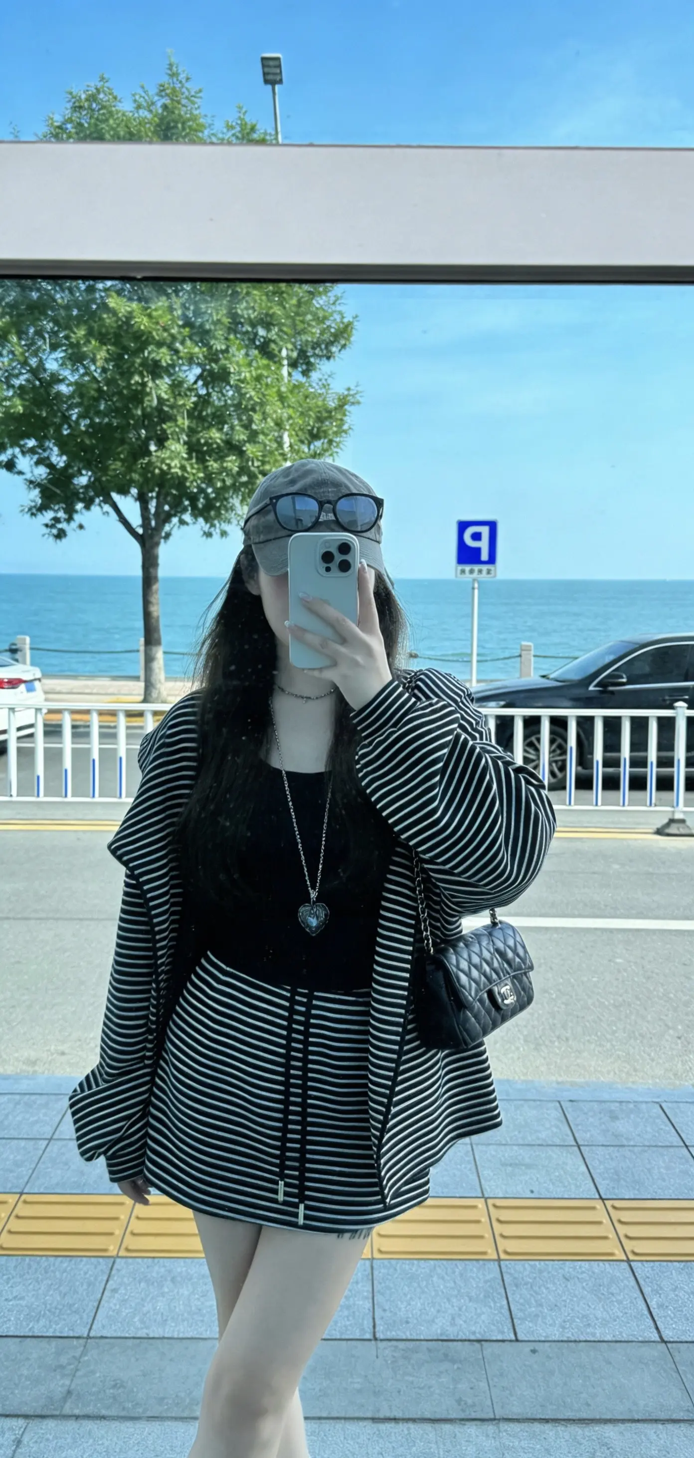 不是所有是非都能够理清，也不是所有的付出都有收获，与其无法言说，不如一...