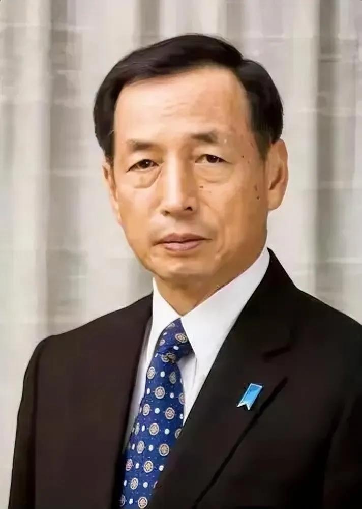 日本极右翼政客、前日本航空自卫队幕僚长田母神俊雄说，“美国入侵委内瑞拉的行为已被