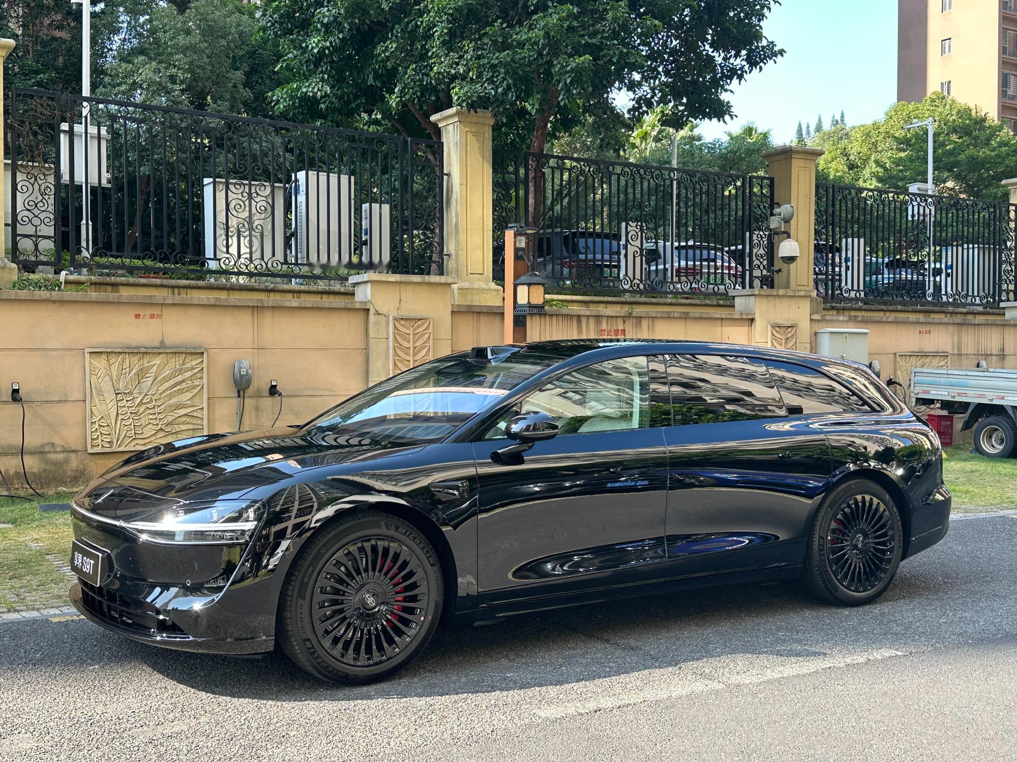 之后的汽车市场竞争，除了原来大家都看重的产品力和价格，品牌的口碑和产品对个性化需