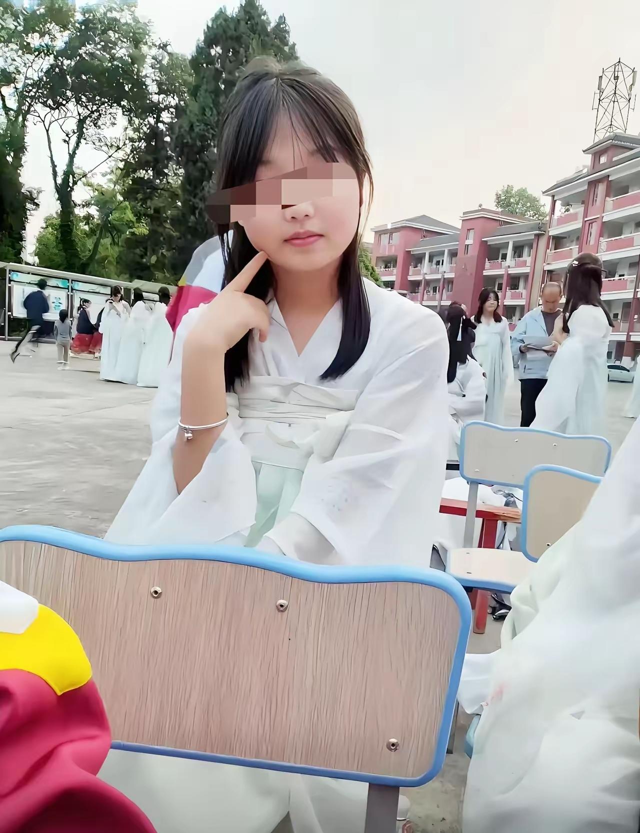 可怜天下父母心！自从女儿雨涵遇害后，200多天的时间里，父母没有精力再去工作，父