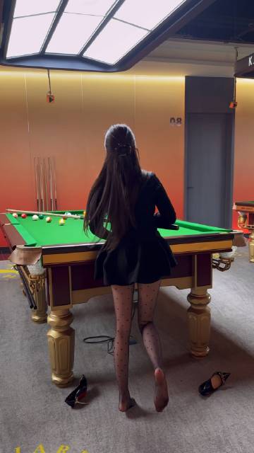 台球运动已经被发扬光大啦