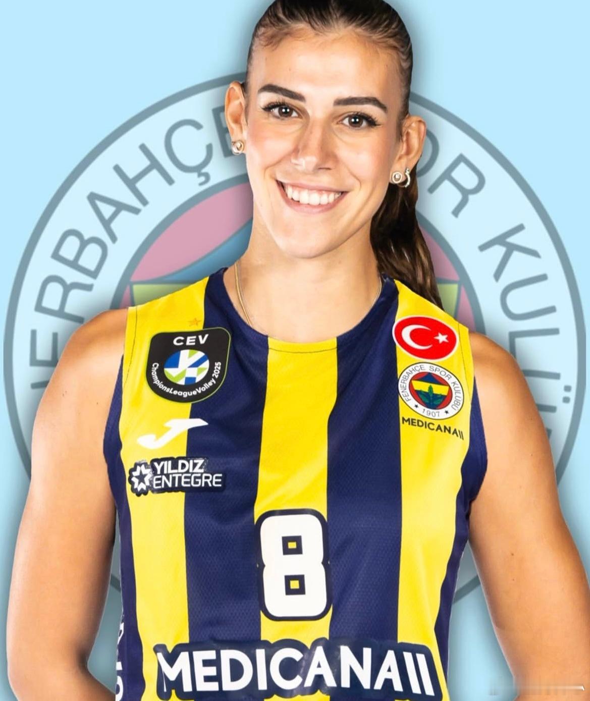 国际排联年度十佳最后四席位应该是奥罗、德吉纳罗、加比、法儿！差不多1-4位世界女