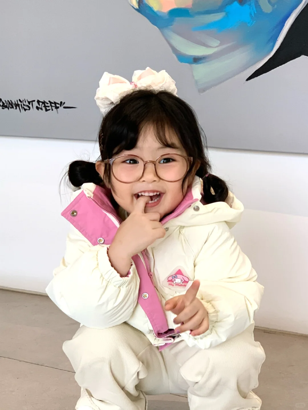 这个姿势真的好可爱！！