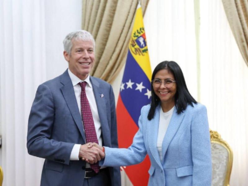 这才是一箭双雕，委内瑞拉代总统罗德里格斯，以叛国罪、间谍罪、泄露国家机密，以及失