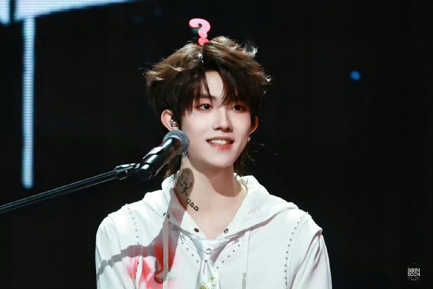 emmmm，这个荣耀之战到底还有多少人要哭左航哭了苏新皓哭了童禹坤哭了张桂源哭了