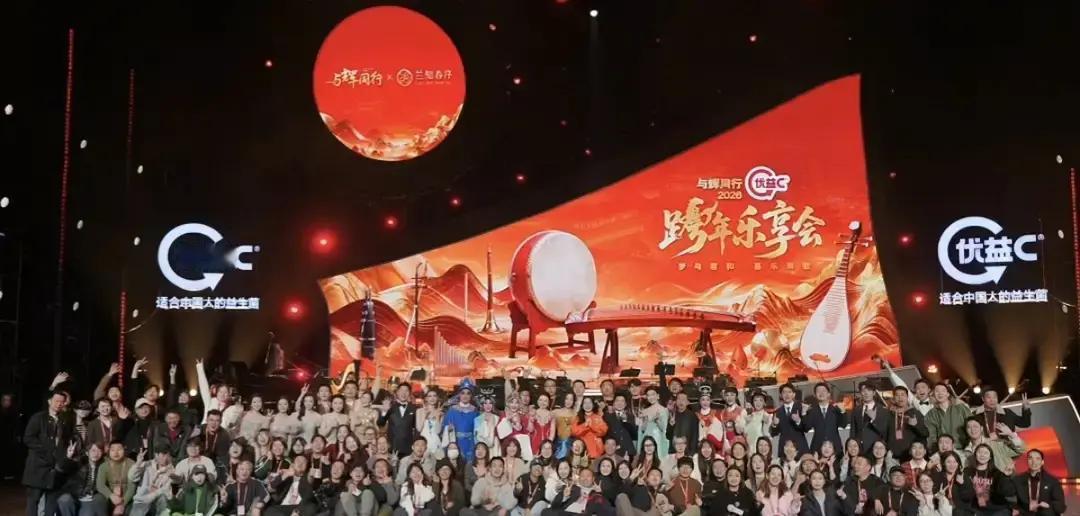 停播三天涨粉5万！
 
与辉同行账号悄悄涨粉2.8万，董宇辉个人号涨1.8万，连