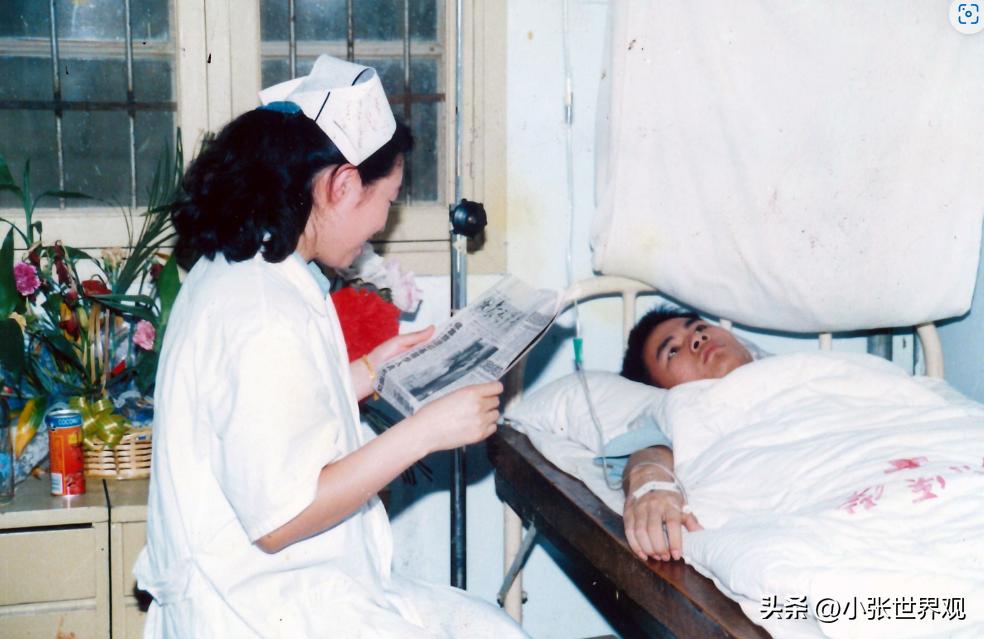 2000年，开往襄樊的474次列车上，一位农村姑娘遭遇三位流氓调戏，一名空军战士