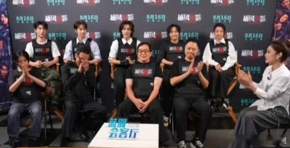 六公主对话捕风追影剧组  看到六公主对话《捕风追影》剧组的时候真的是挺有惊喜的呀