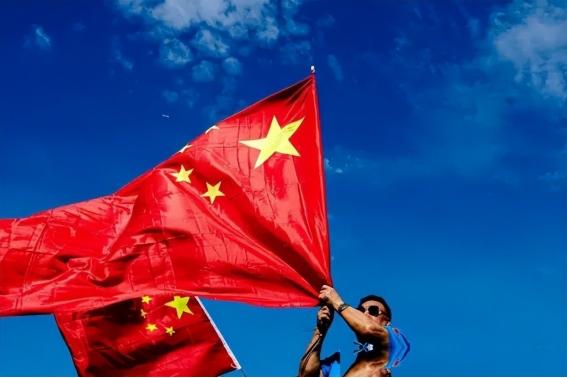 为什么美国企业在国外没有人敢动，而中国企业大小国家都敢欺负，一句话，你不够狠。因